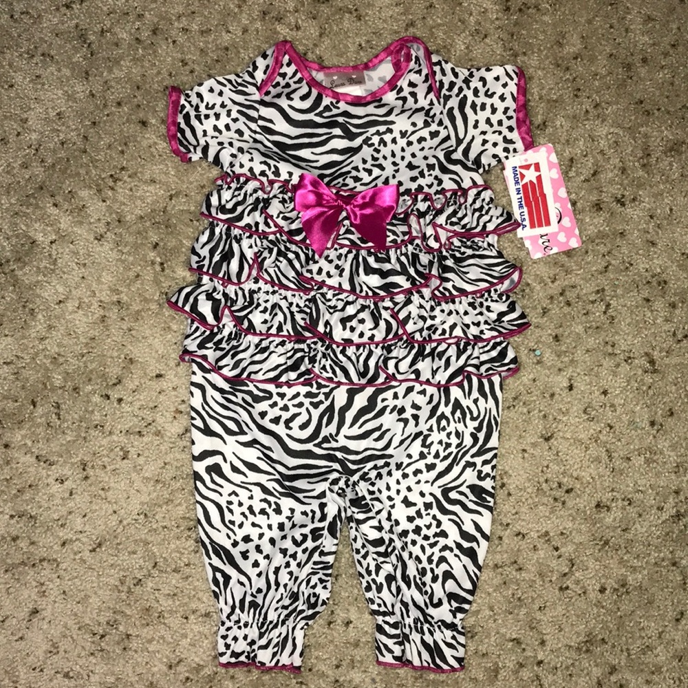 Laura Dare Party Romper- NWT